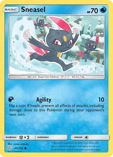 Sun & Moon Cosmic Eclipse 43/236 Sneasel